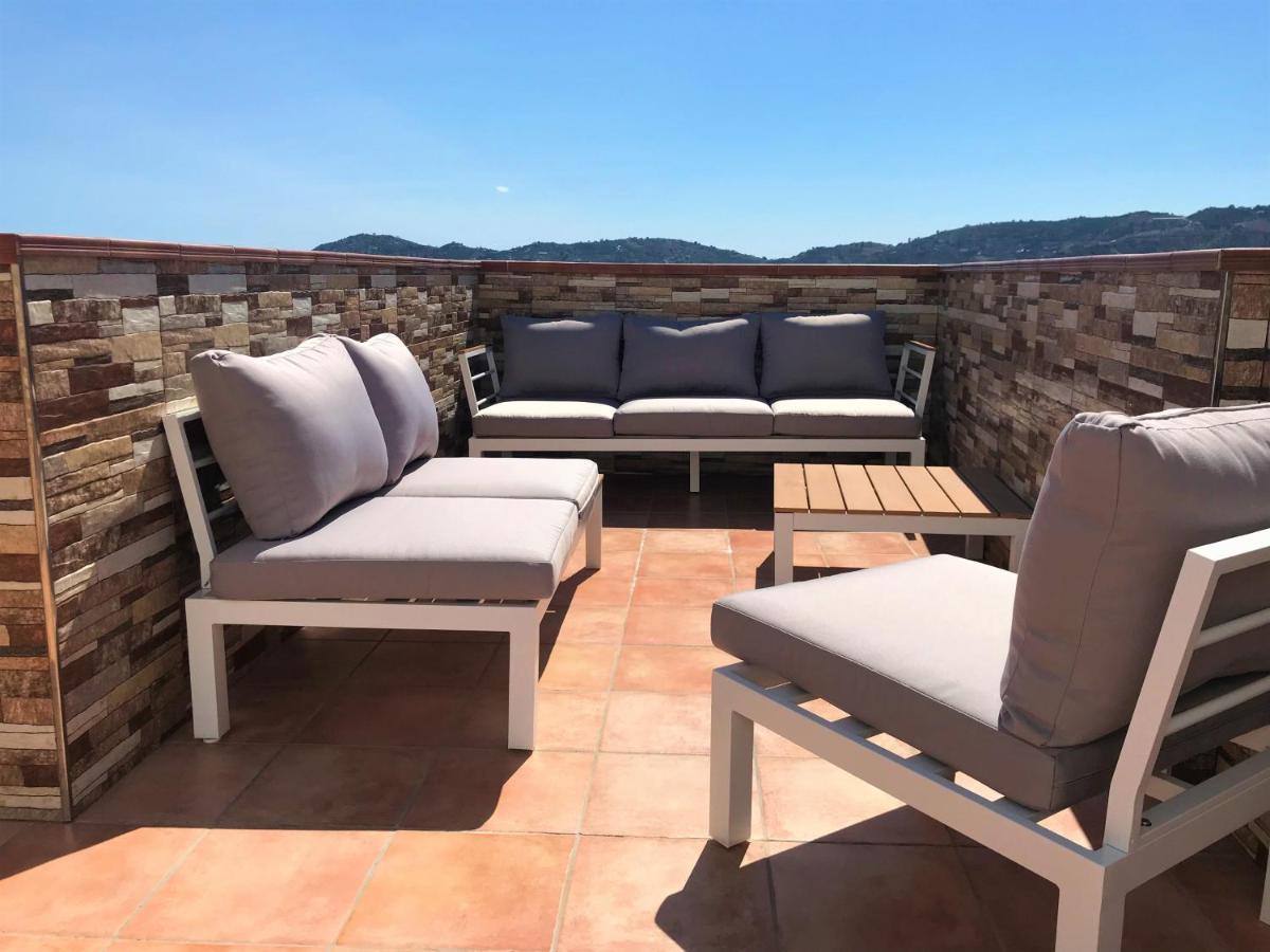 Vakantiehuis Leyre's House - Terrace & Sun *