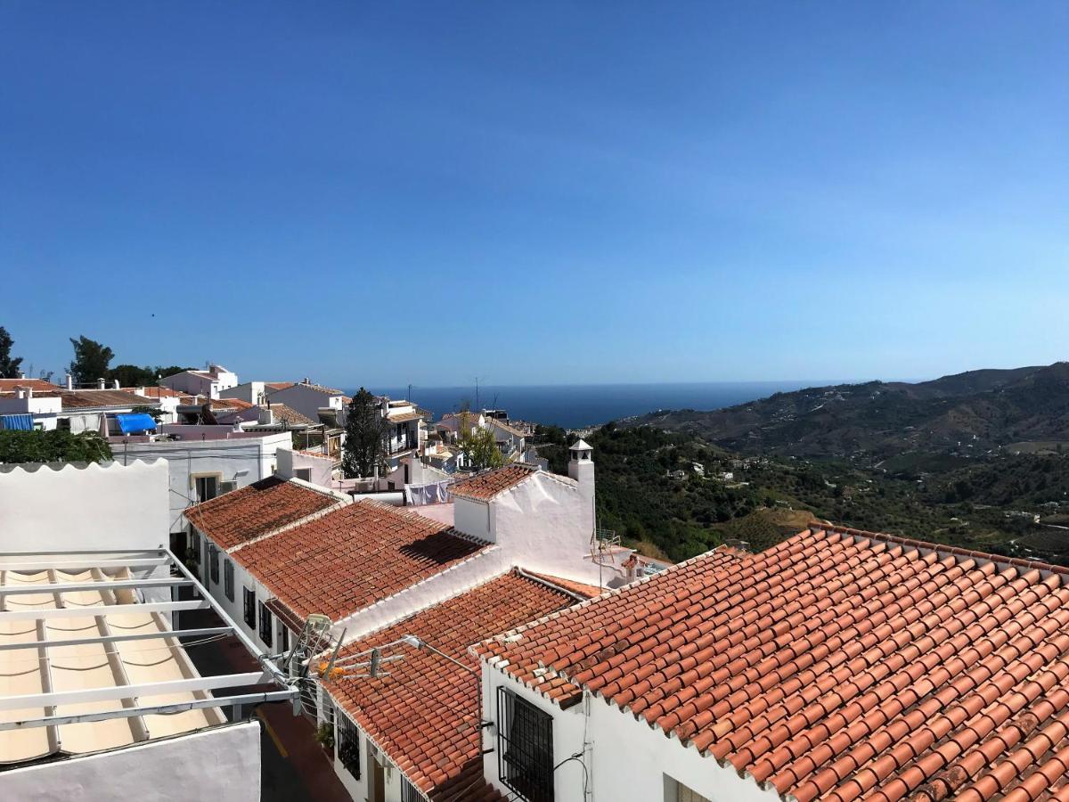 Leyre's House - Terrace & Sun Casa vacanze